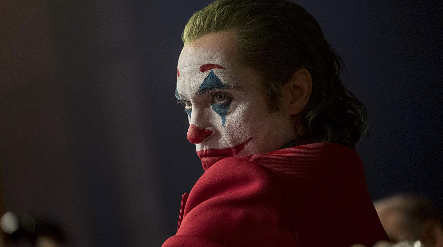 映画「ジョーカー」を理解する鍵、なぜJOKERは高笑いするのか？のバナー画像01